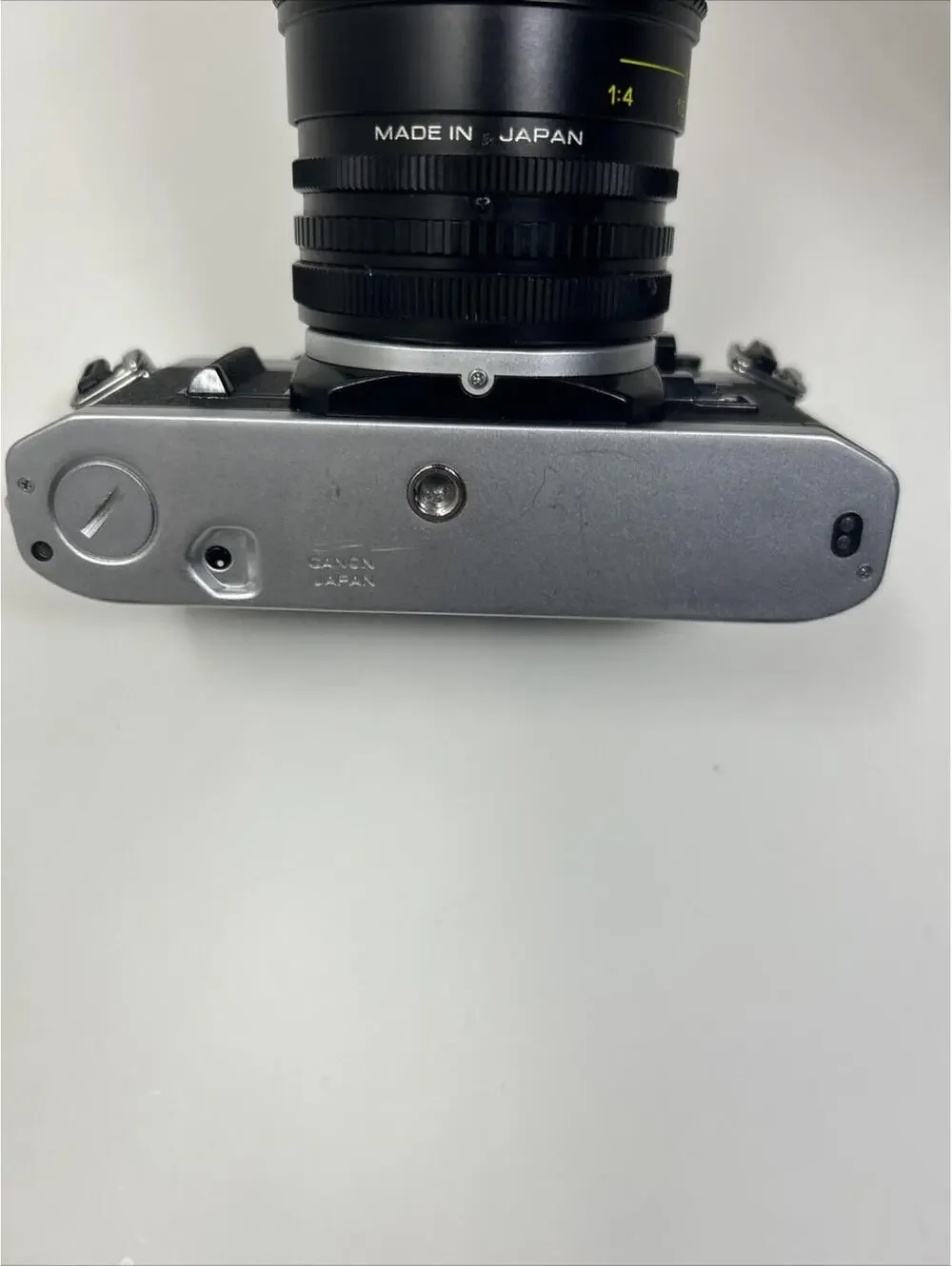 Canon AE-1 35mm SLR Film Camera. Comes With Bag- Flash - 35-200mm Zoom Lens - Picture 5 of 9